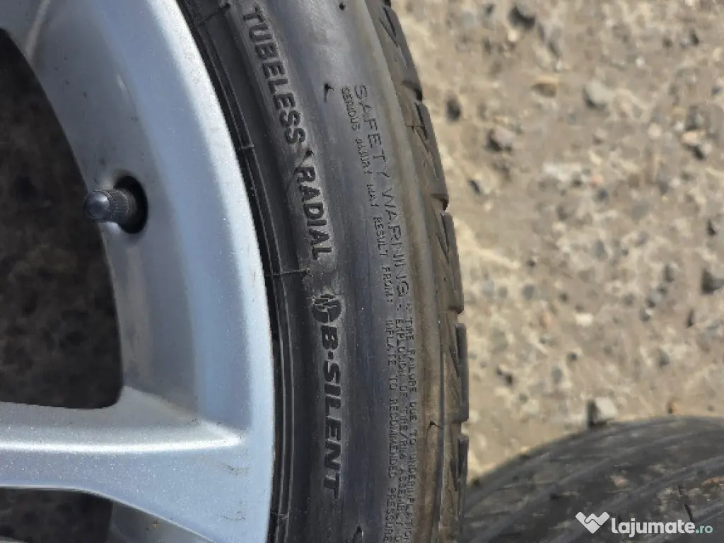 Jante aliaj originale Audi 20" cu anvelope vara Bridgestone 255/45 R20 