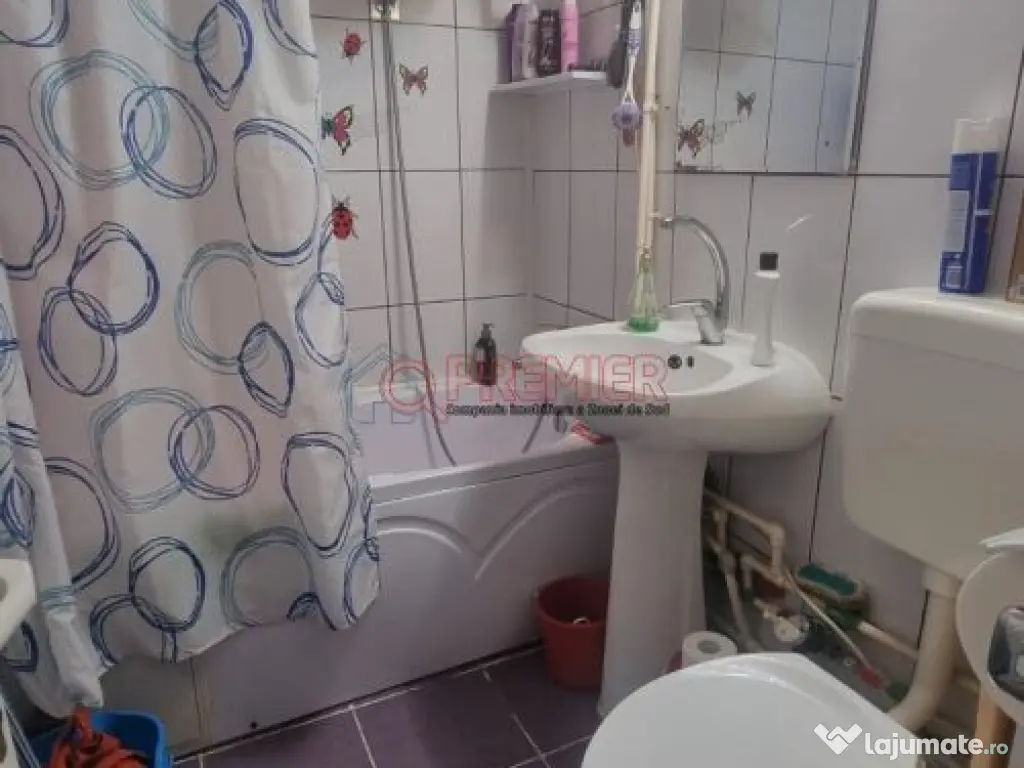 Sector 4 - Resita - Strada Argeselu - Apartament 2 camere - 