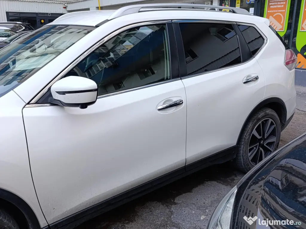 Nissan X -Trail, cutie automata