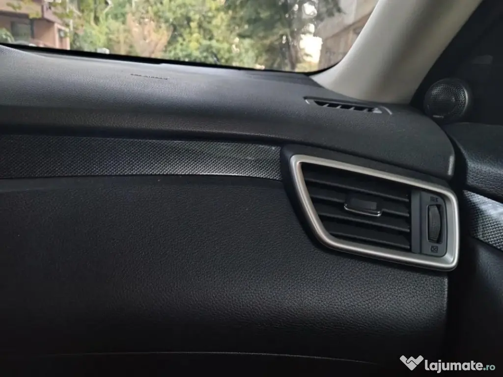 Nissan X -Trail, cutie automata