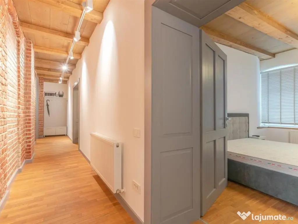 Locuință de 71 mp renovată integral și complet utilat... 