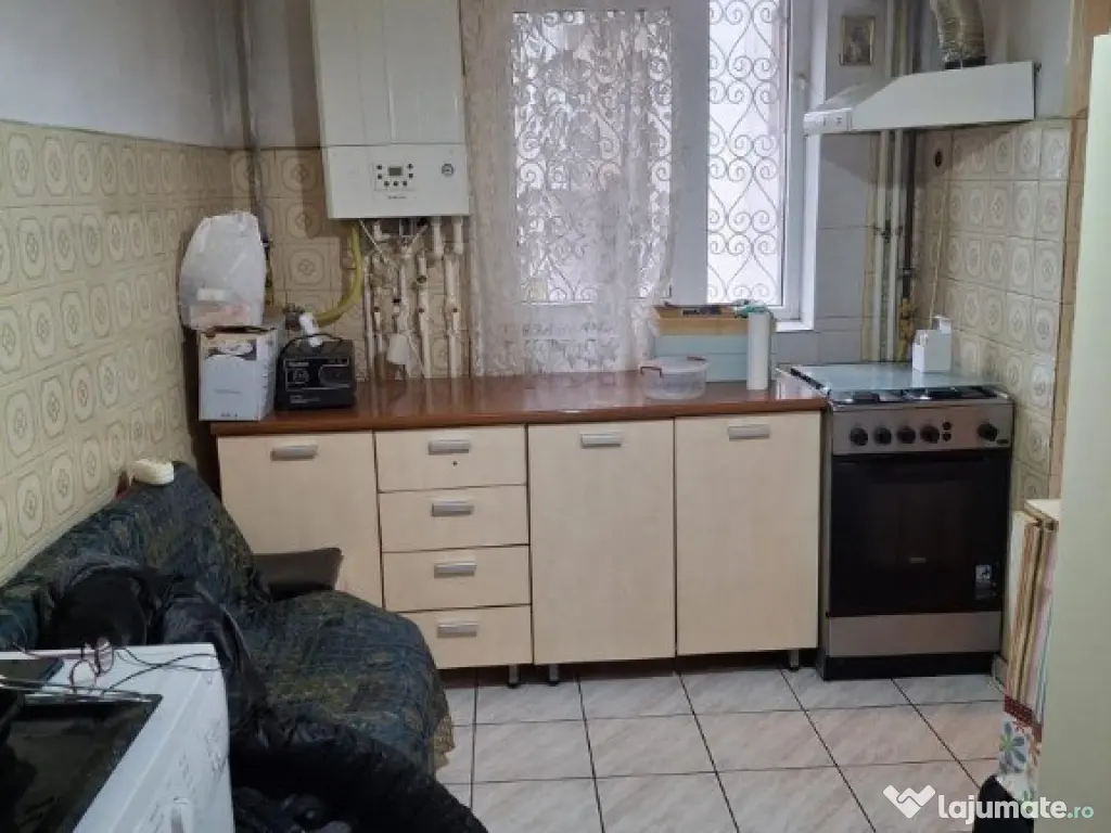 Tomis Nord, Zodiac, 2 camere, decomandat, parter, gaze 