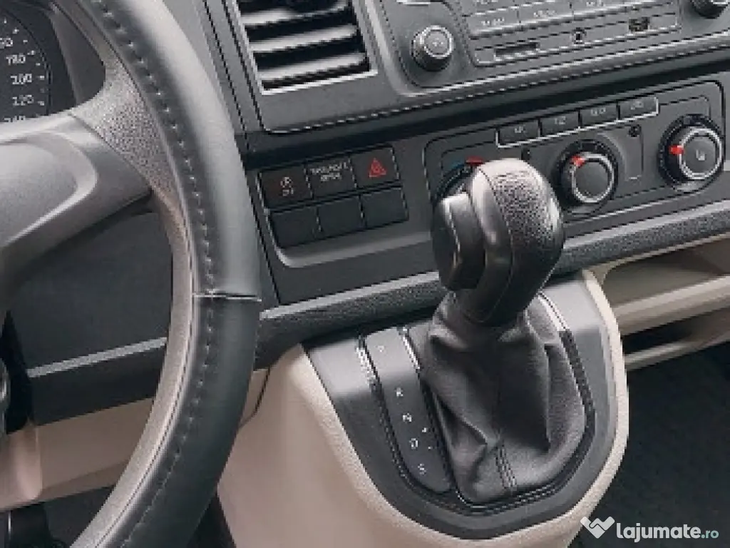 Vw.CARAWELLE DIN 2018 inmatriculat de curind 8+1loc. ca nou