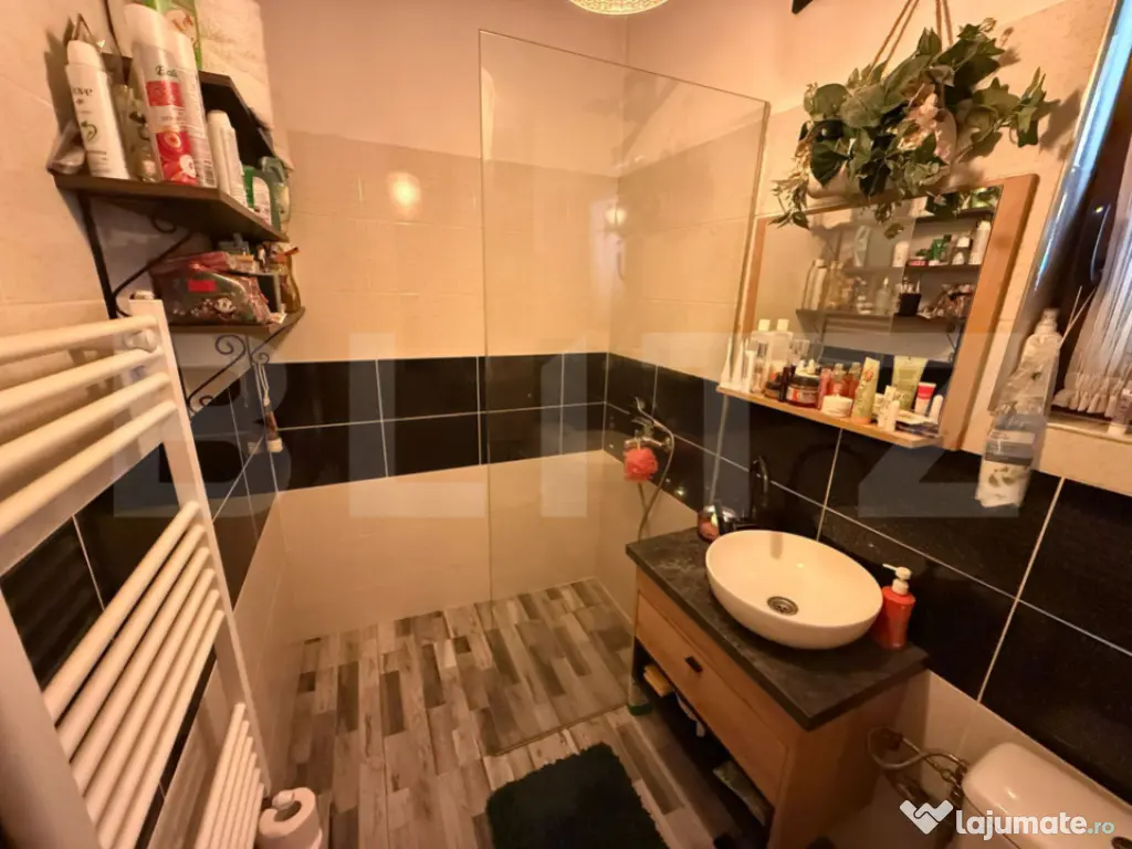 Triplex modern cu terasa si gradina, Sanpetru, Brasov