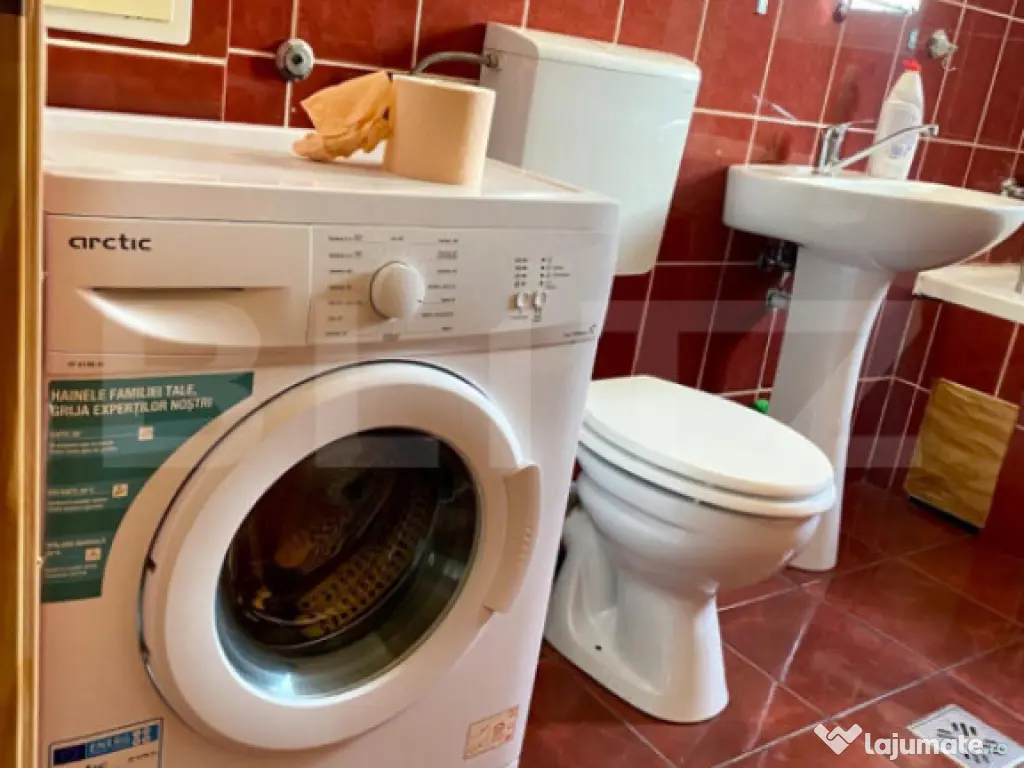 Garsoniera in bloc nou, balcon, decomandata, 40 mp, zona Fag 