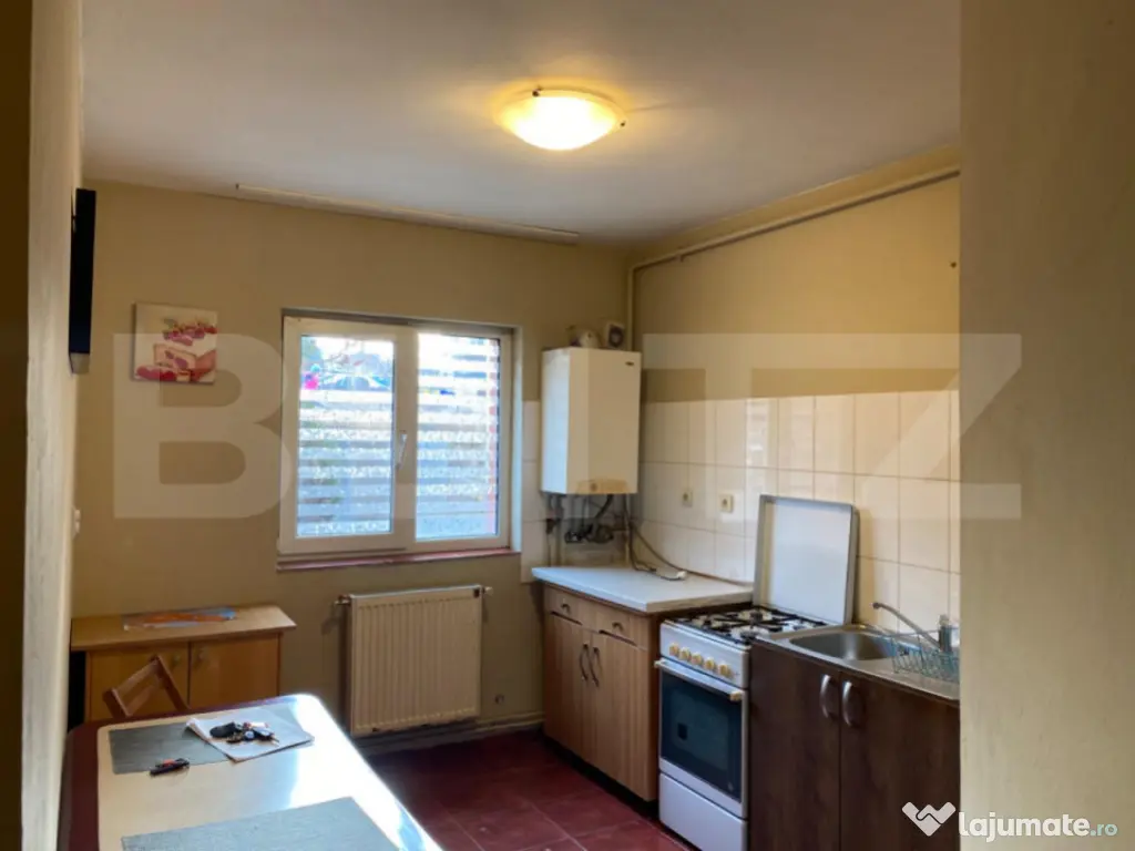 Garsoniera in bloc nou, balcon, decomandata, 40 mp, zona Fag 