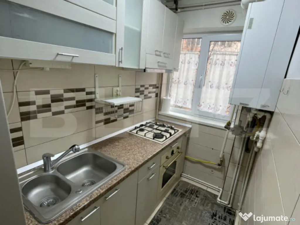 Apartament 3 Camere, Etaj 3 - Zona George Enescu 