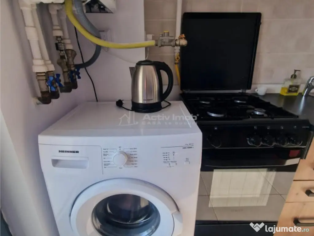 2 camere -Crangasi-loc de parcare subteran-mobilat si utilat 