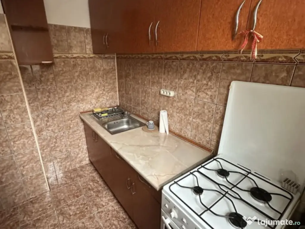 Iancului elev stefanescu etaj 2 