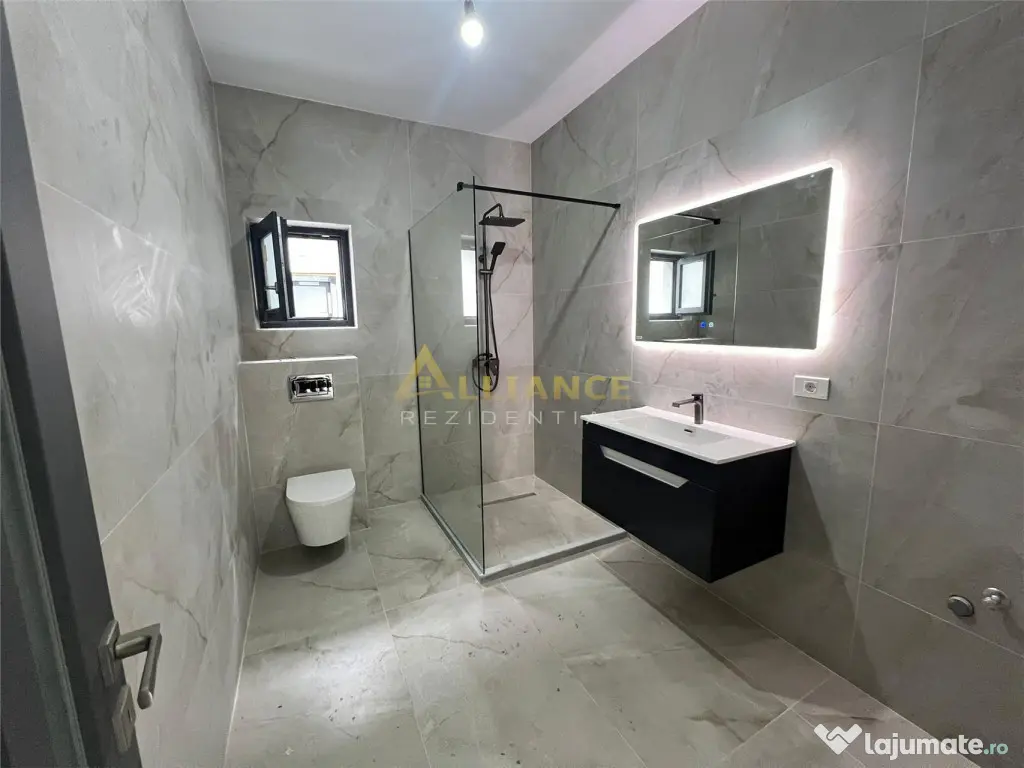 Casa parter -3 camere- Incalzire in pardoseala - Comuna Berc 