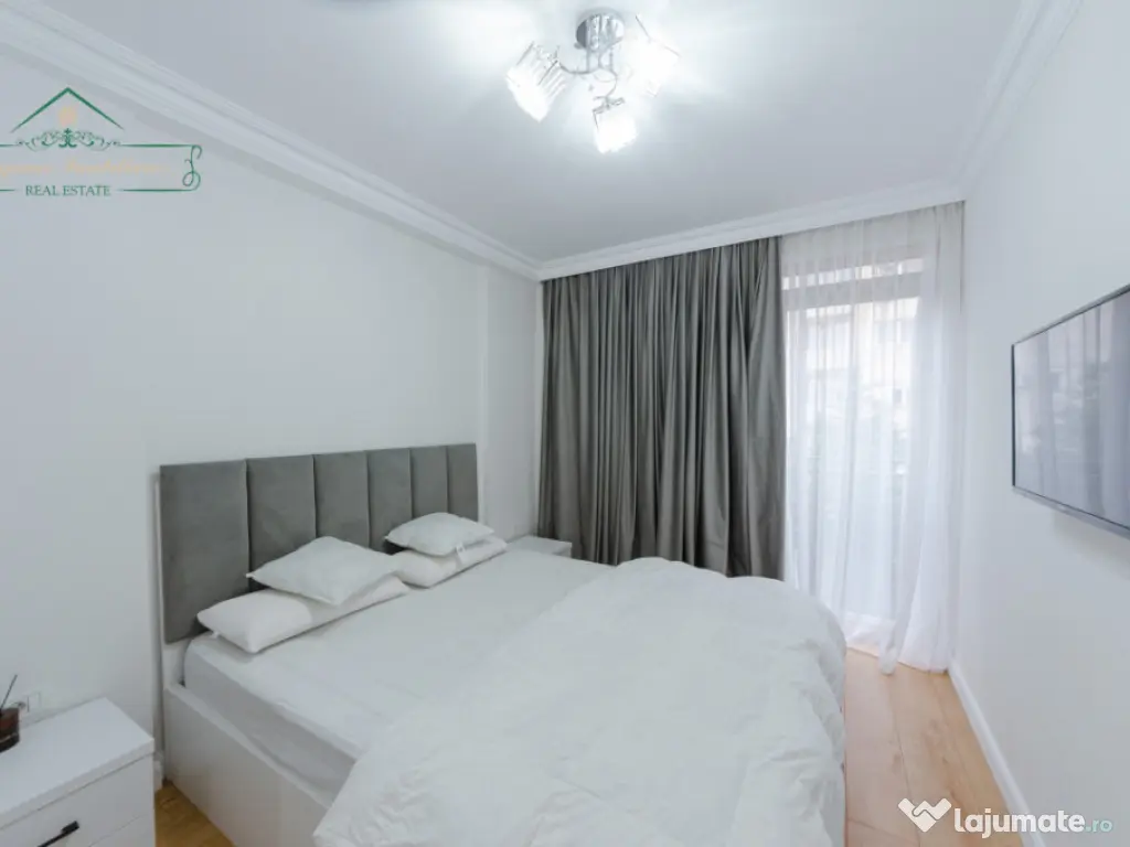 Apartament cu 3 camere , zona 6 Vânători, Arad 