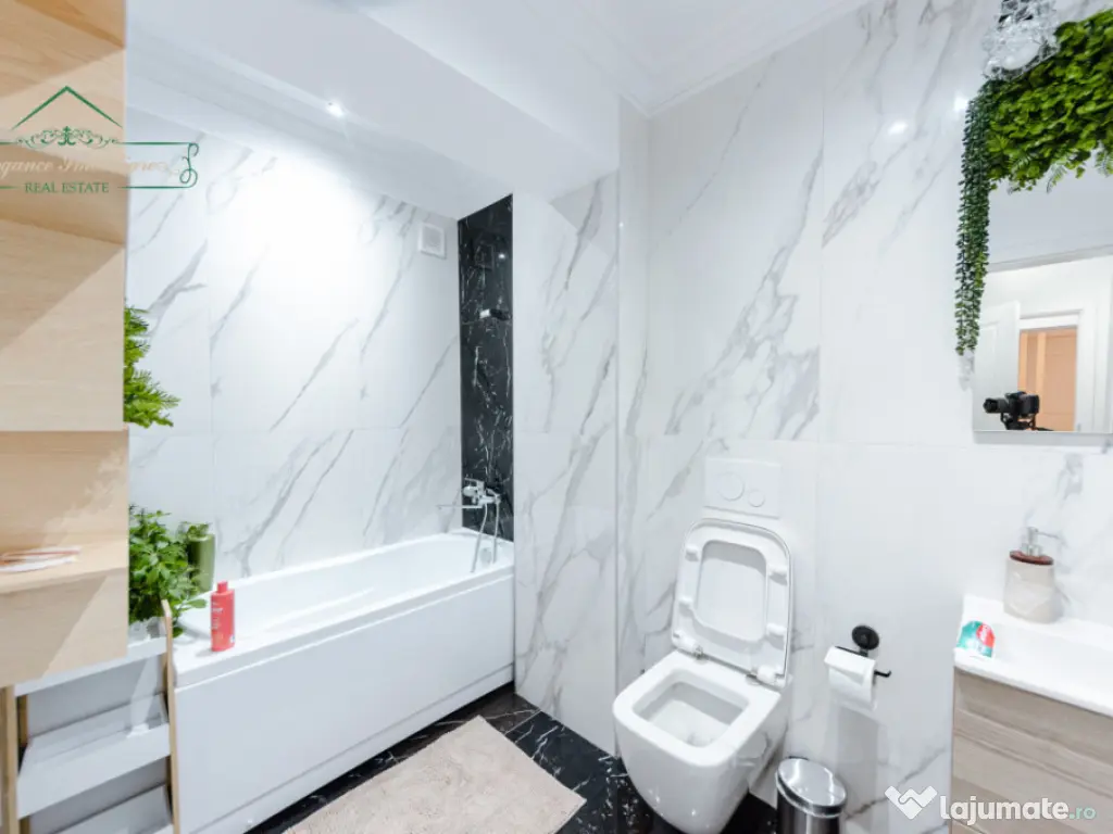 Apartament cu 3 camere , zona 6 Vânători, Arad 