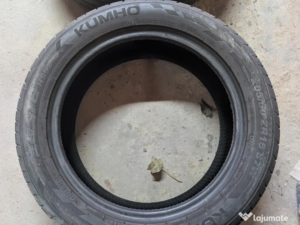 Anvelope vara 205/50/16 
