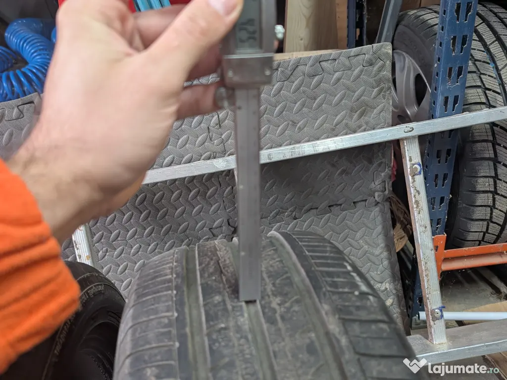 Anvelope vara 205/50/16 