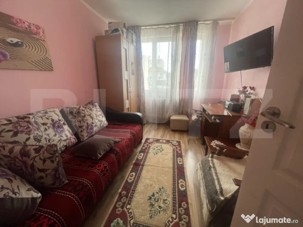 Apartament 3 camere, zona Centrala 