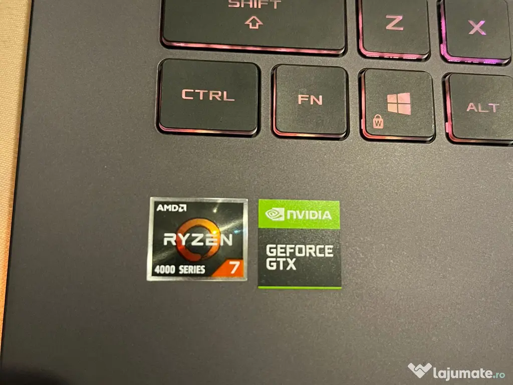 Laptop Gaming Asus ROG8cores 