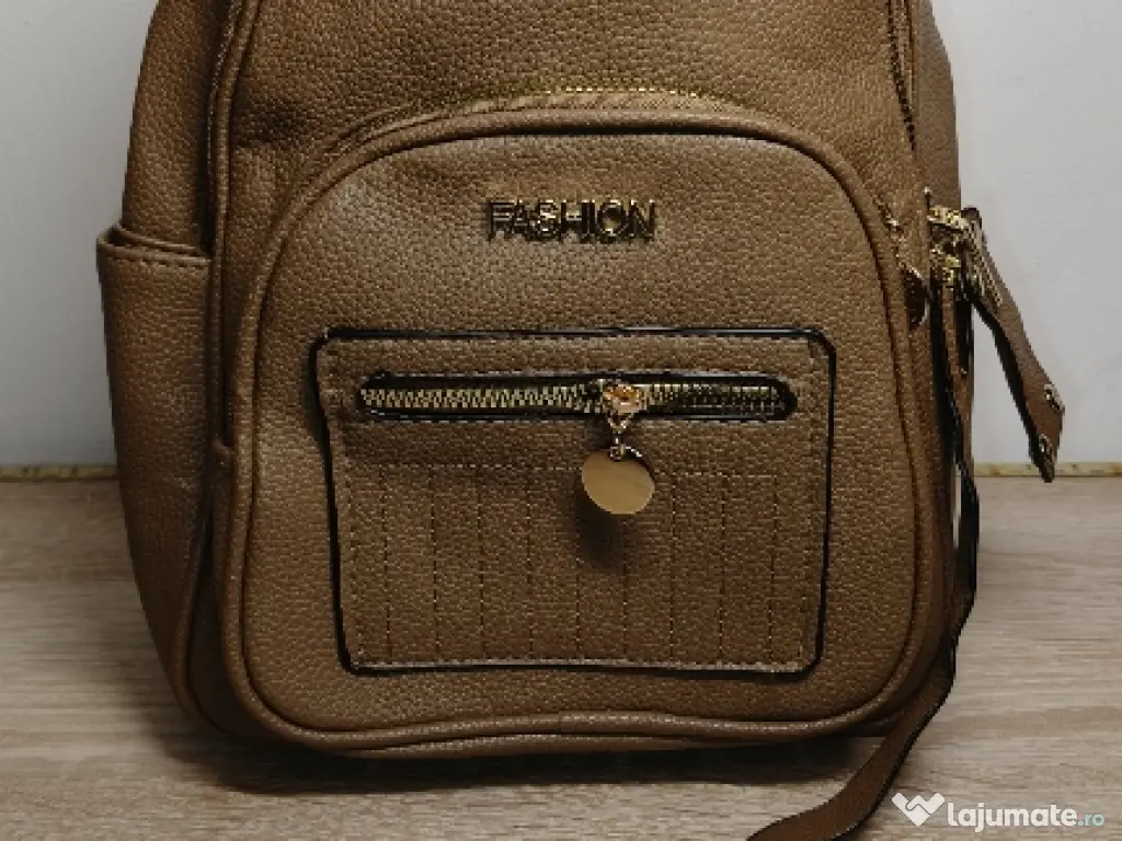 Rucsac dama elegant.