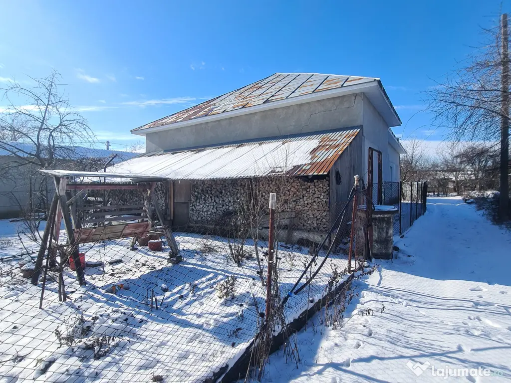 Casa si teren de vanzare in comuna Bilciuresti, Dambovita 