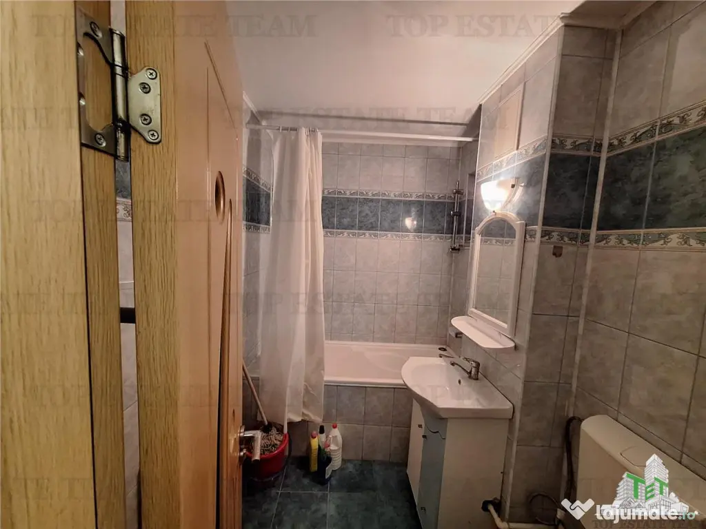 Apartament 2 cam. Vidin - scoala 20 - - Braila 