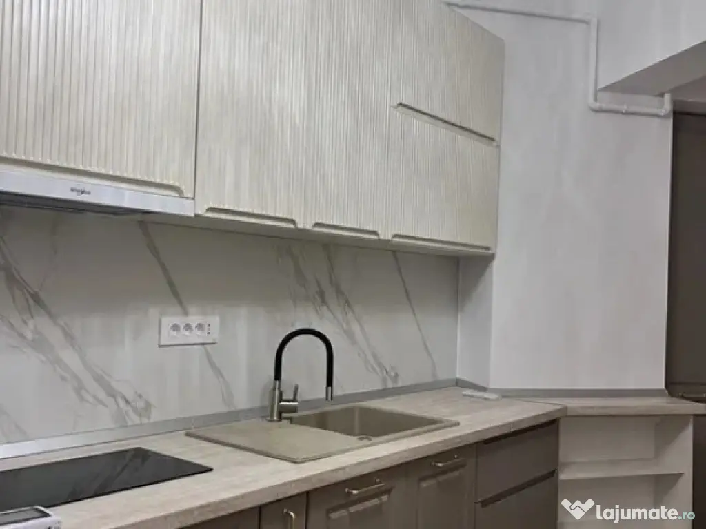 Apartament cu 3 camere, la prima inchiriere, disponibl imedi 