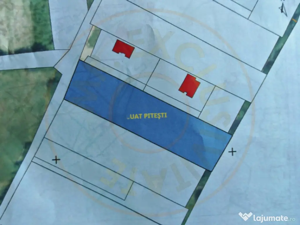 Teren intravilan 2270 mp cu deschidere 24 m – Pitesti, Str 