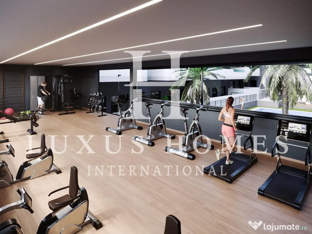 Apartament la parter, cu o terasă, piscină, într-o locație excelentă 