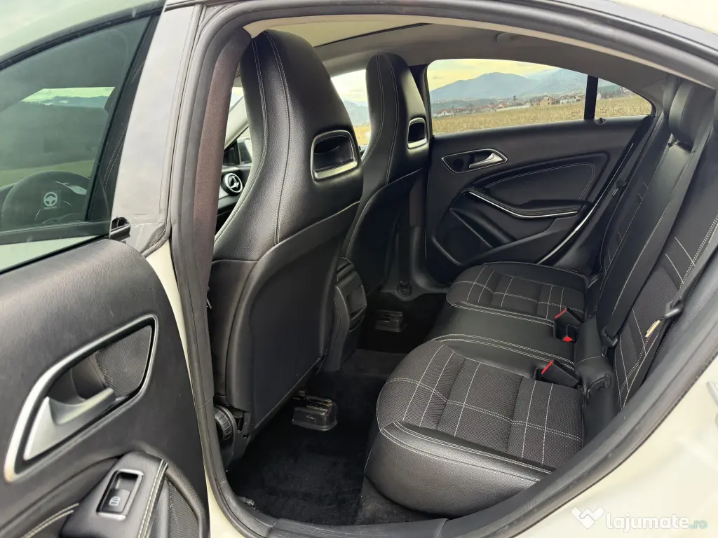 Mercedess Benz CLA 200 d 7G-DCT2015 