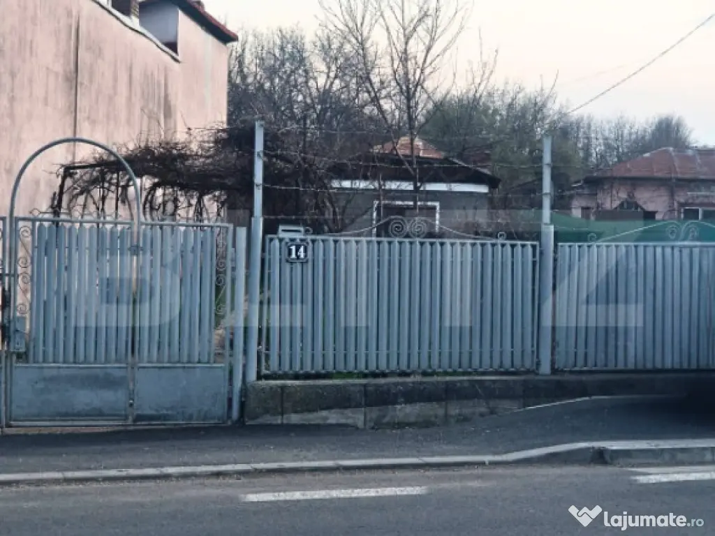 Teren intravilan, utilitati trase, zona Teis 