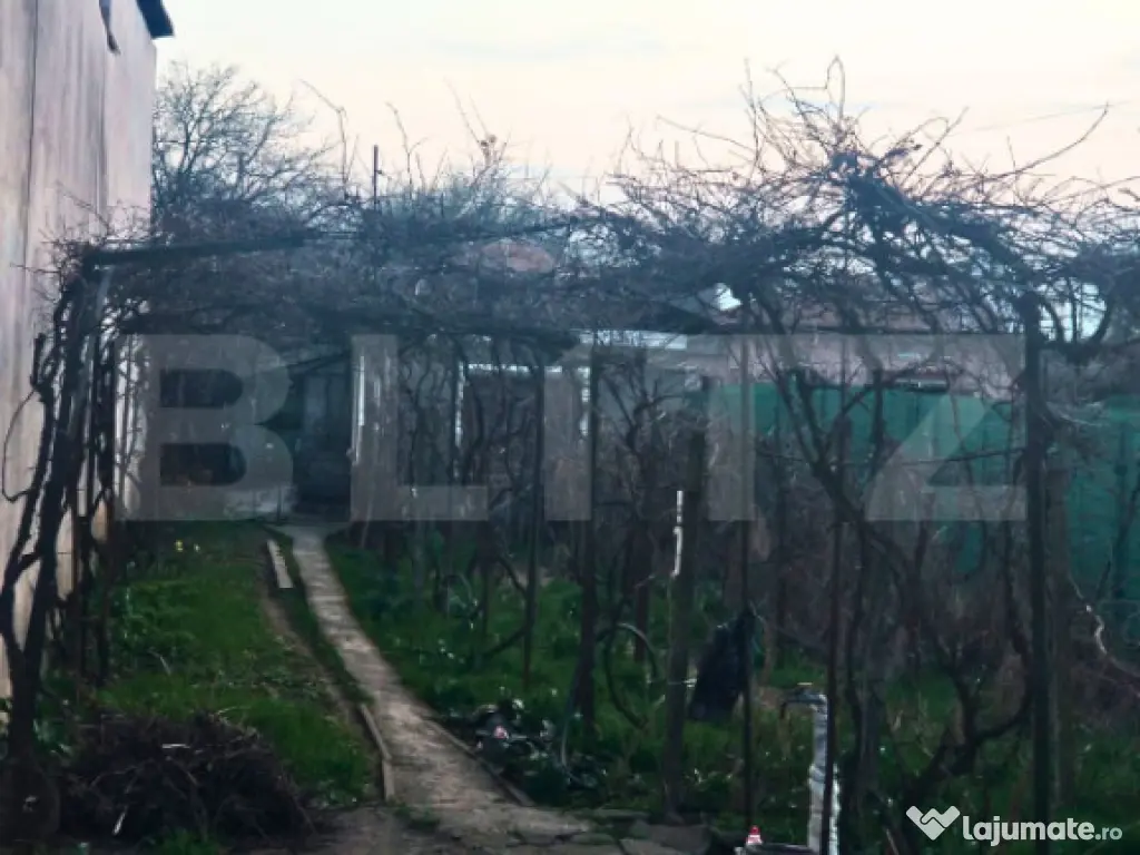 Teren intravilan, utilitati trase, zona Teis 