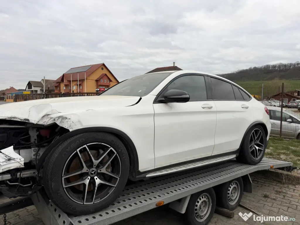 Mercedes-Benz Classe GLC | 2017| Avariat | De reparat sau piese 