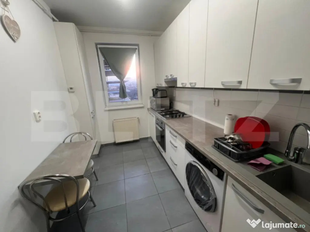 Apartament o camera, zona Semicentrala, 40m2 