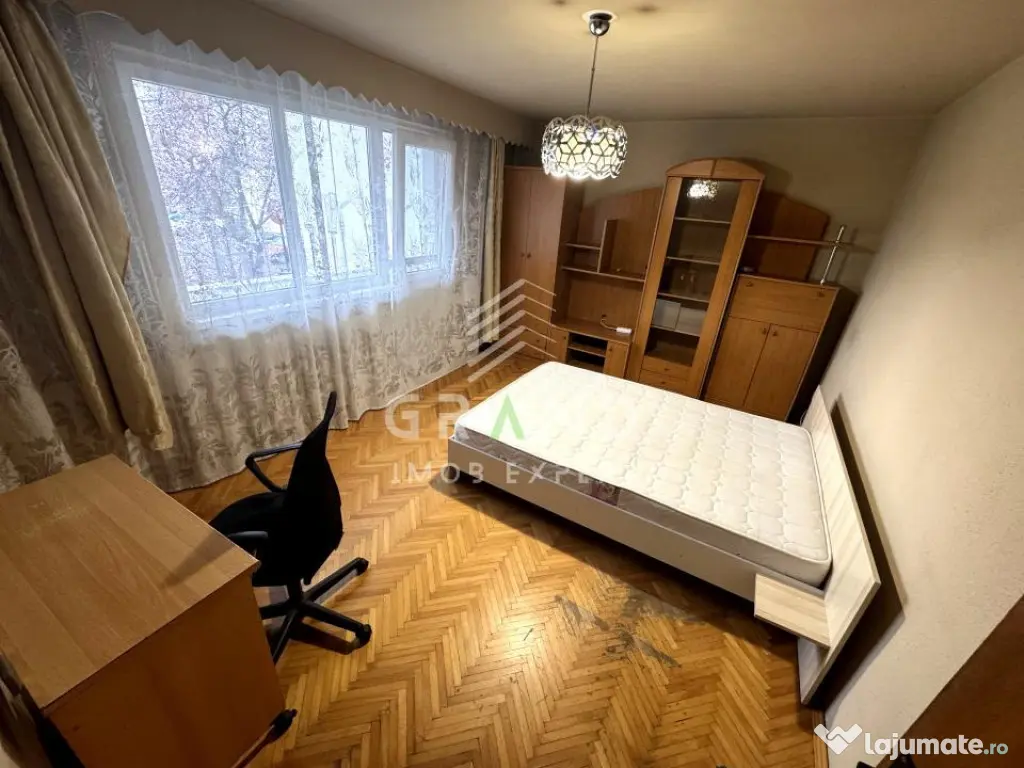 3 camere decomandate | 72 mp | Balcon | Etaj 1 | Manastur | 