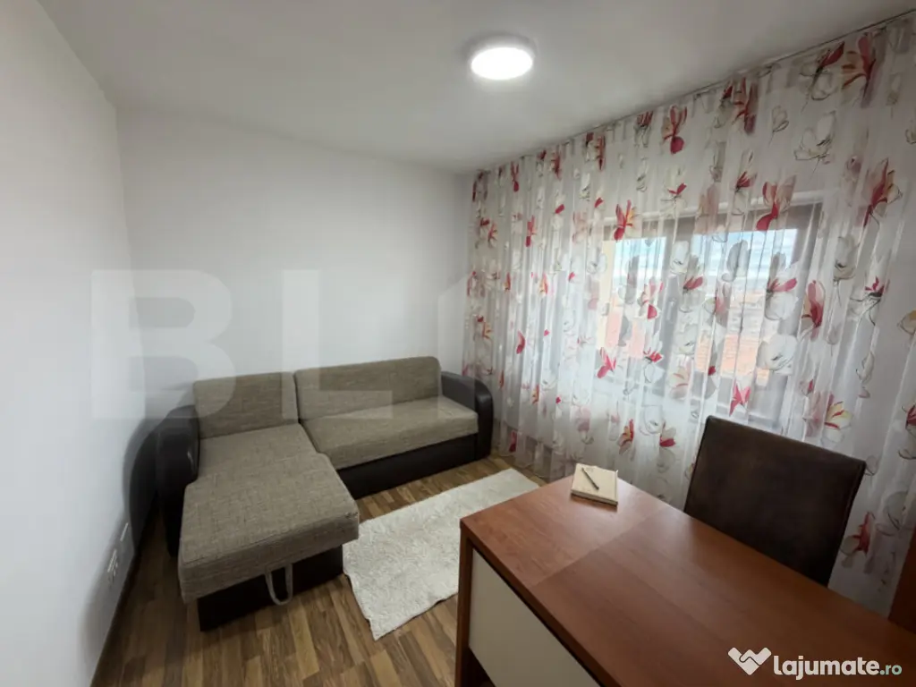 Apartament 3 camere decomandat, zona Victoriei 