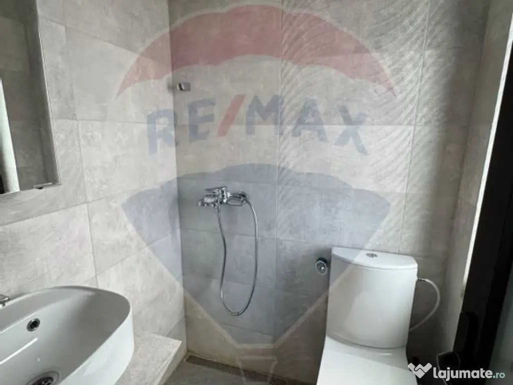 Vila la munte + teren 7600 MP ! 