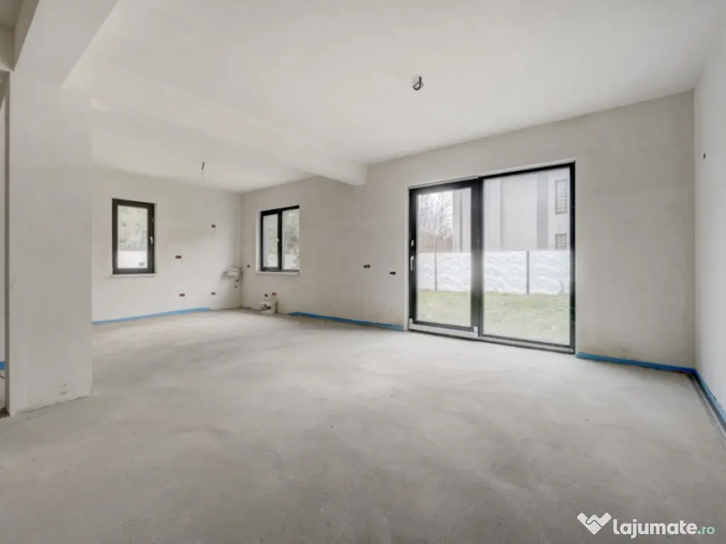 Casa se preda finisata - 4 bai -3 dormitoare - curte - parca 