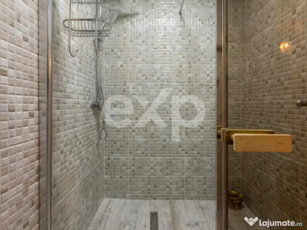 Casă / Vilă cu 6 camere de vânzare 