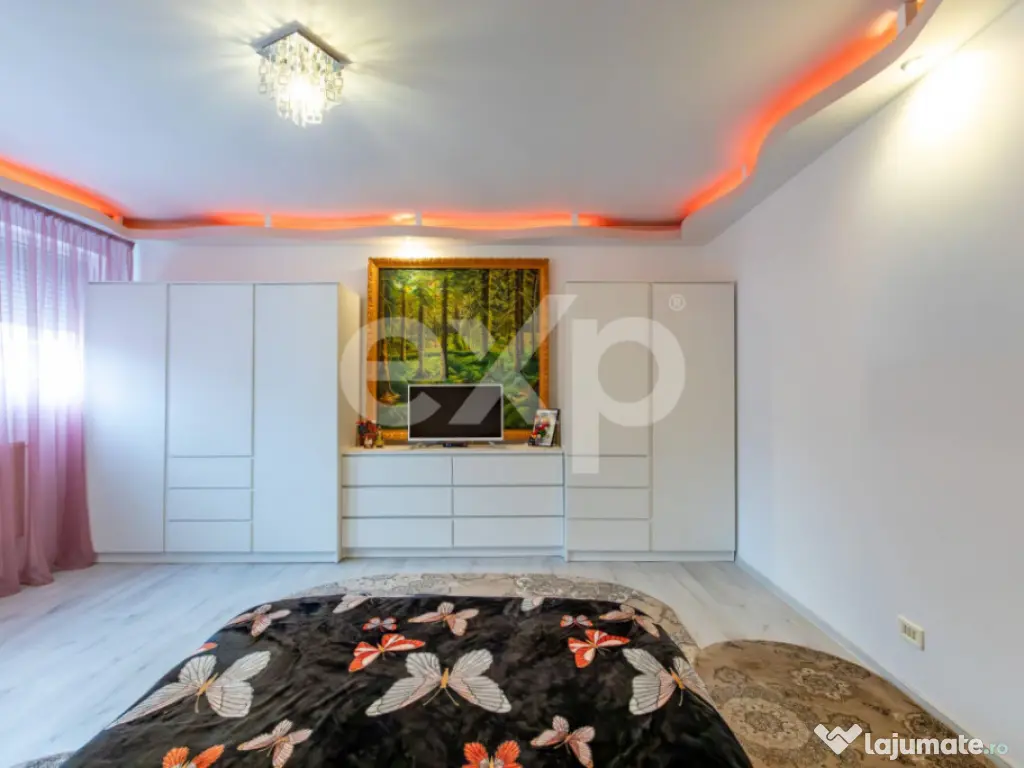 Casă / Vilă cu 6 camere de vânzare 