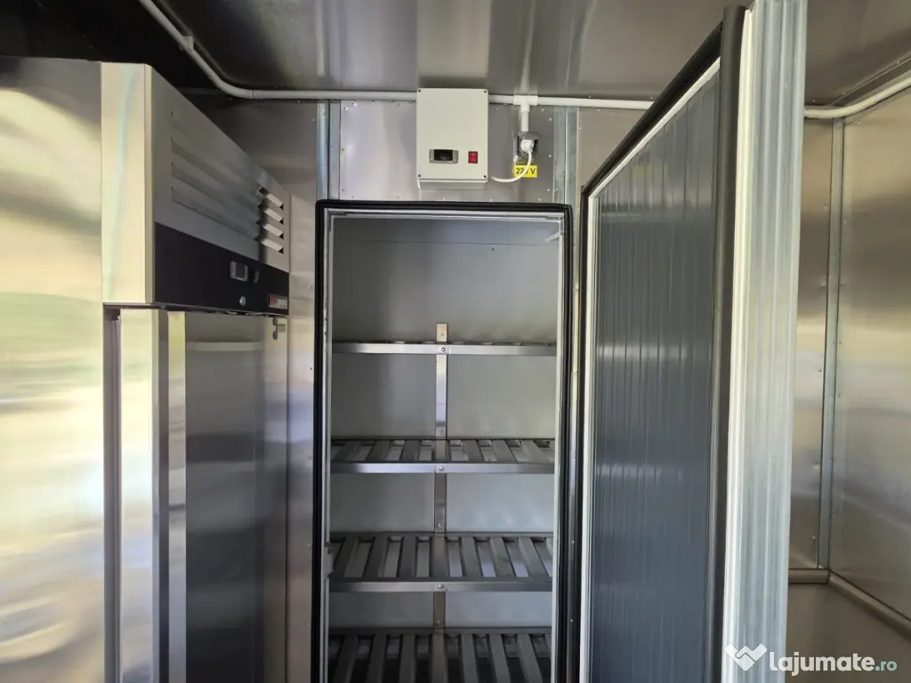 FOOD TRUCK/ Grill / Afacere la cheie / Complet echipat 