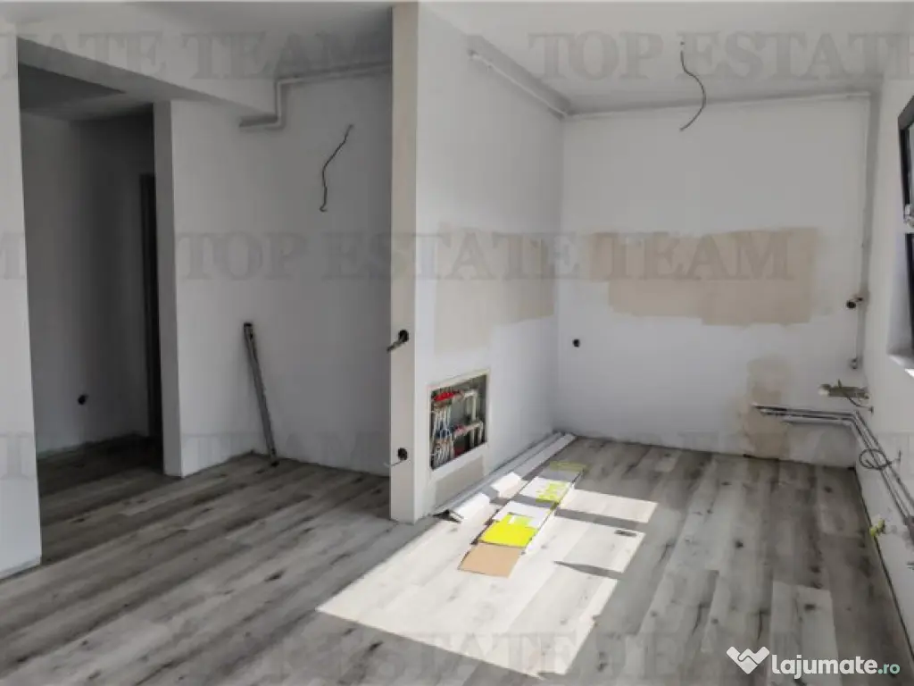 Apartament 2 camere si curte proprie de 80mp, in vila, cu to 