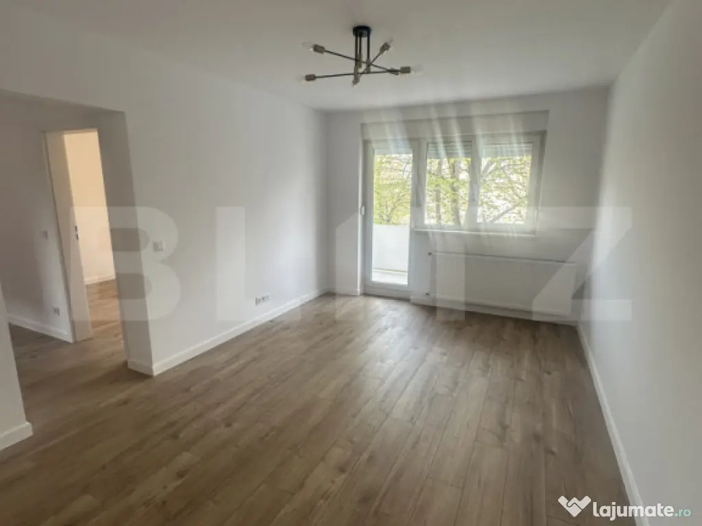 Apartament cu 3 camere, 67 mp, zona Careiului 