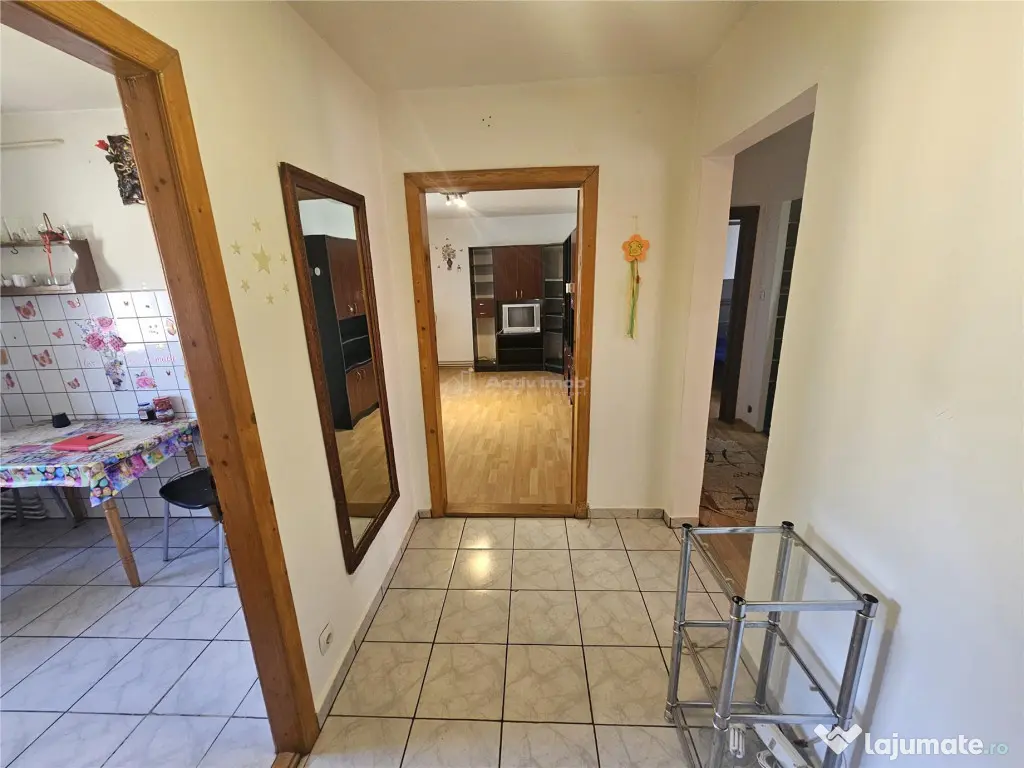 Resita, 3 Cam. Dec., Mobilat Utilat, Micro 2 