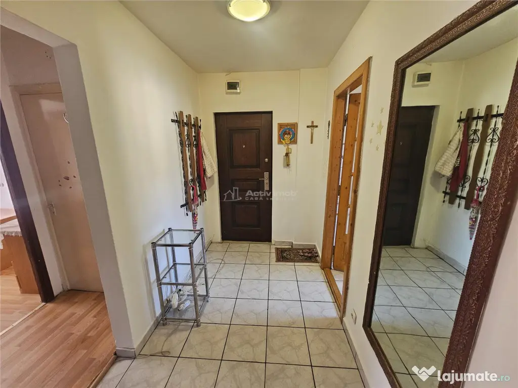 Resita, 3 Cam. Dec., Mobilat Utilat, Micro 2 