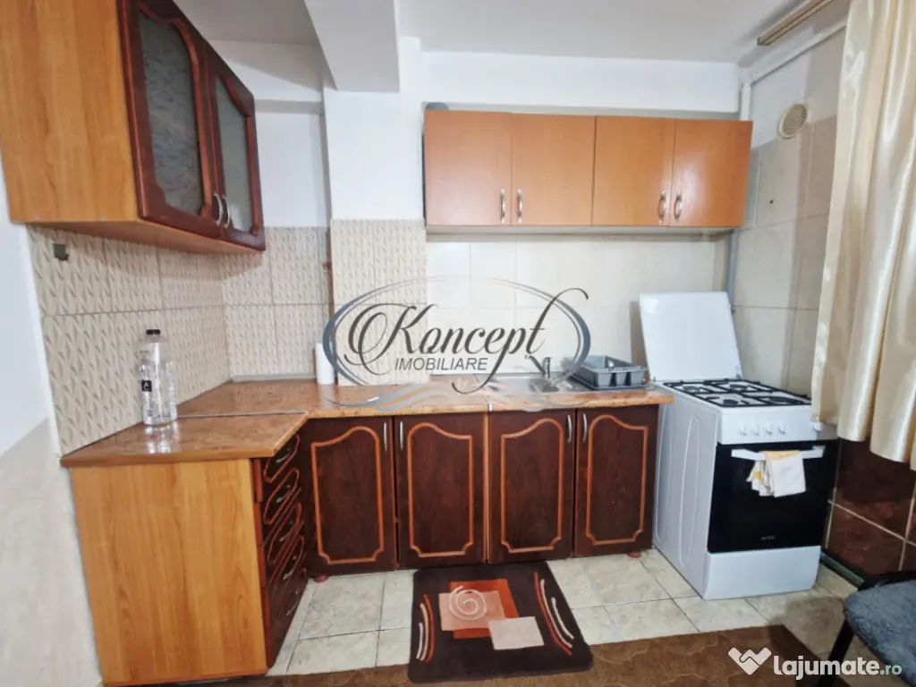 Apartament compact cu acces independentin apropiere de Sanex 