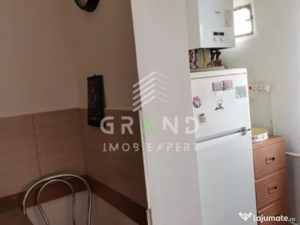 2 CAMERE DECOMANDAT | BALCON | MĂNĂȘTUR / ALEEA BRATEȘ 