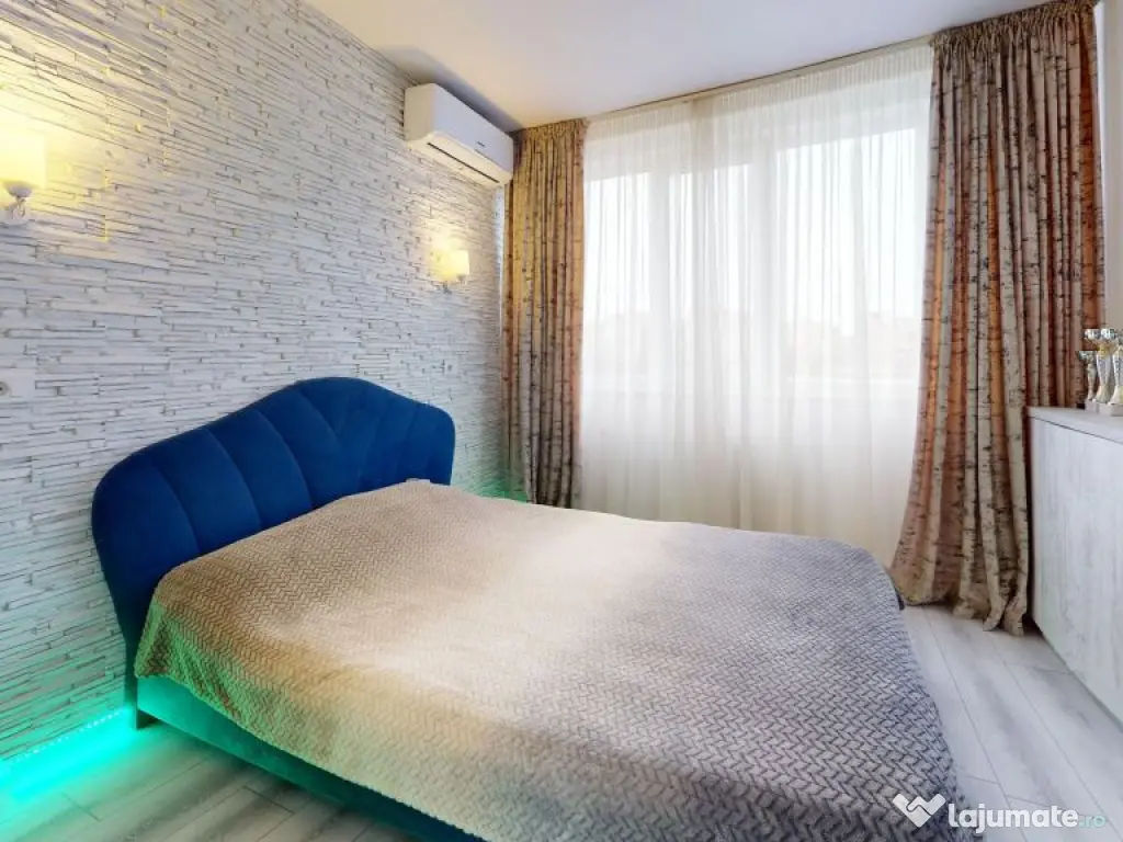 Apartament 4 camere superb Plaza 