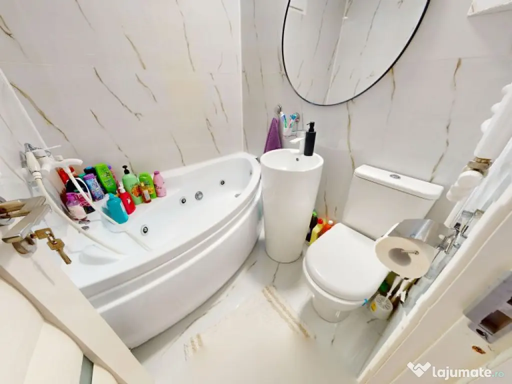 Apartament 4 camere superb Plaza 