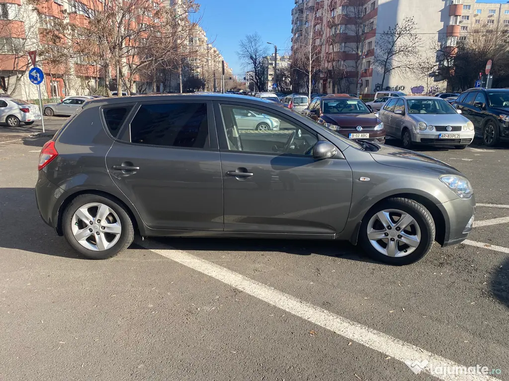 Kia Ceed 2010 1,6 Benzina