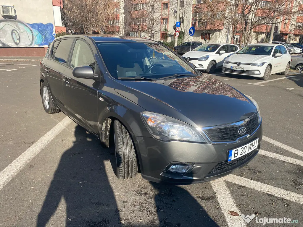 Kia Ceed 2010 1,6 Benzina
