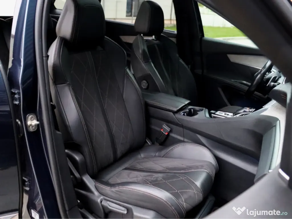 Peugeot 5008 GTI, 7 locuri 