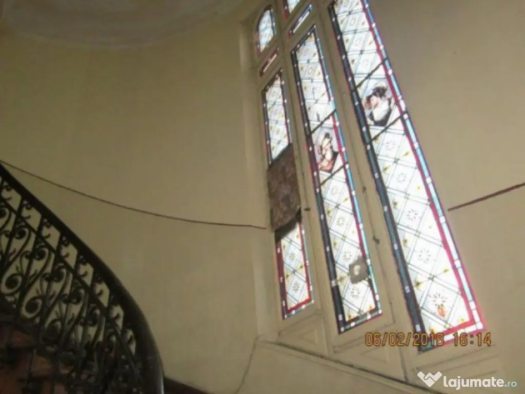 Romana, vila de patrimoniu D+P+1+M, 14 camere